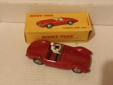 dinky toys MASERATI SPORT 2000 