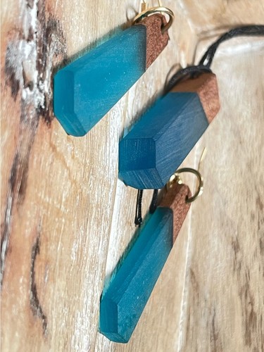 Handmade wood and resin - handmade,