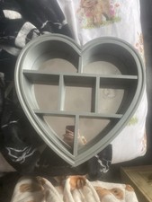 Heart-Shaped Wall Shelf w/