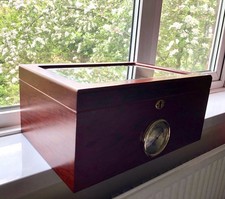 Savoy Mahogany Cigar Humidor