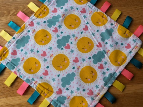 Sunshine theme taggy blanket - taggy,