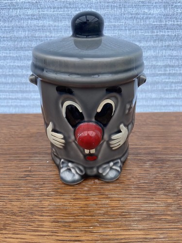 Vintage 1980s dusty bin - dusty,