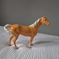 BESWICK PALOMINO HORSE NO