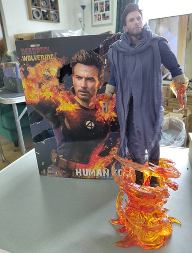 Hot toys scale figure - toys,