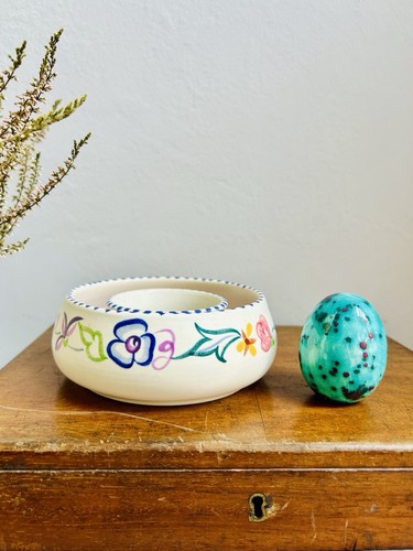 Poole pottery posy - poole,