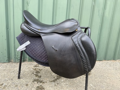 Saddle - , 18”