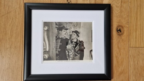Laurel and hardy signed - laurel,
