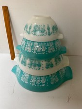 RARE VINTAGE PYREX BUTTERPRINT