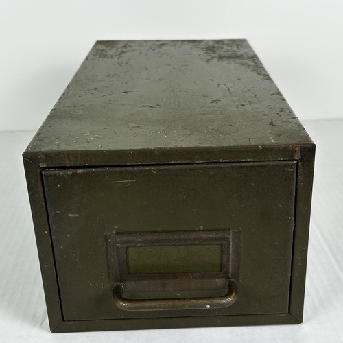 Vintage army green - army, metal