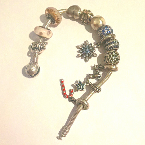 Pandora disney mickey chain - disney,
