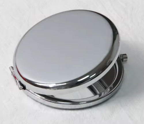 Compact silver pocket mirror - compact,