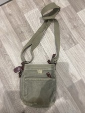 Troop London Khaki Small