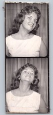 PH2548 Good Looking Woman Up