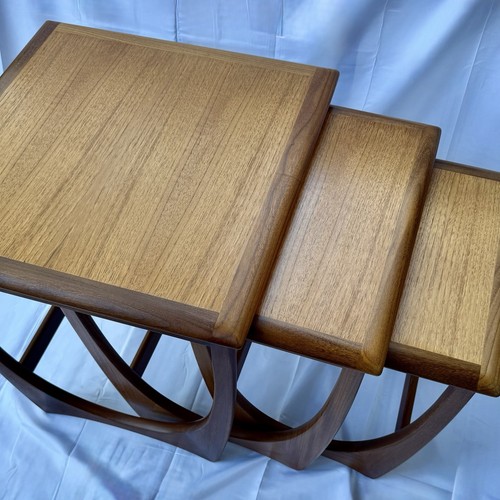 Plan astro nesting tables - plan, |