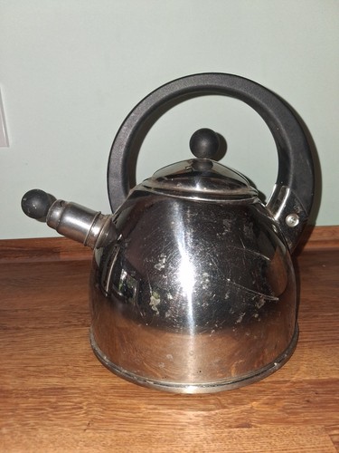 Aga stainless steel kettle - aga,