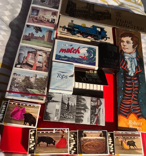 Matchbooks matchboxes - 19, matchbooks/matchboxes