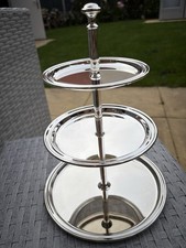 Edzard Etagere Thread,Silver Plated and Tarnish Protected,11,8 in Height,3Levels