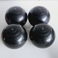 Dunlop Standard Lawn Bowls Set