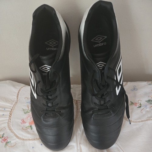 Football boots umbro - football,