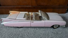Maisto Diecast Pink Cadillac