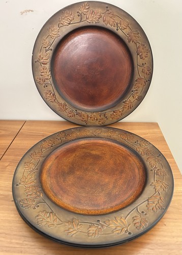 Plastic charger plates - 4,