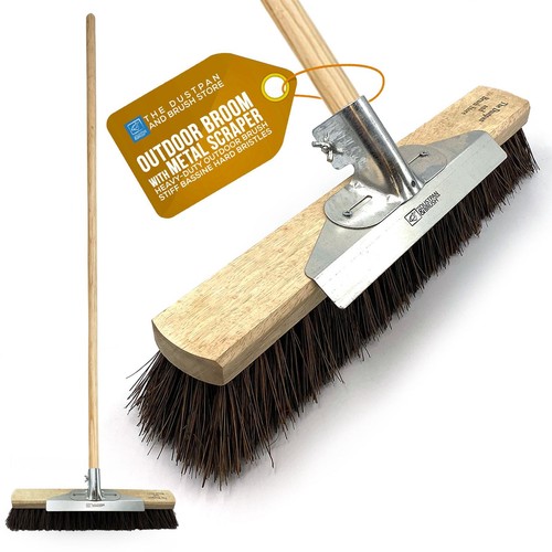 Outdoor garden broom - 18",