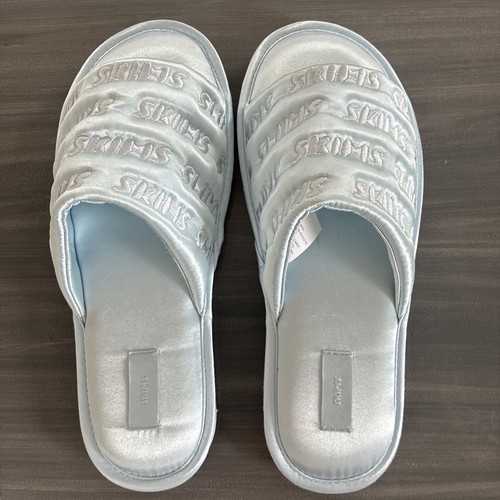 Skims new celeste satin - new,