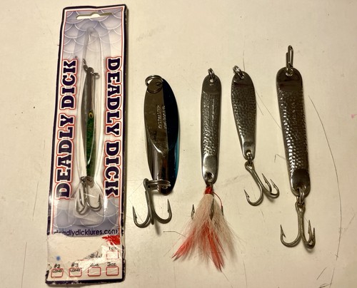 Lot metal saltwater - of,
