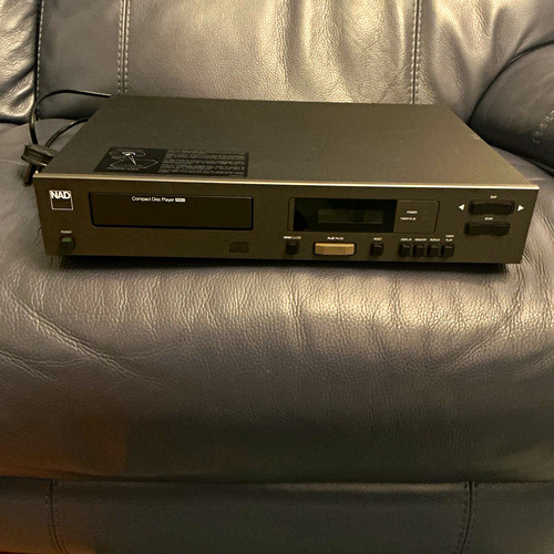Nad compact disc player - compact,