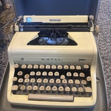 Antique royal typewriter - royal,