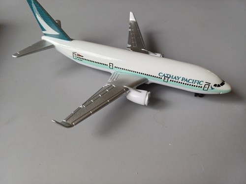 Diecast model airliner airbus - diecast,