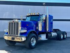 2015 Peterbilt 389 Sleeper