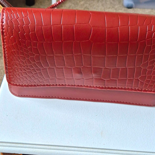 Brown faux leather crocodile - brown,