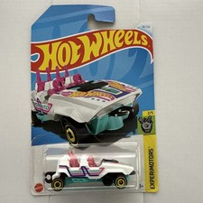 Hot Wheels 2021 White Loopster