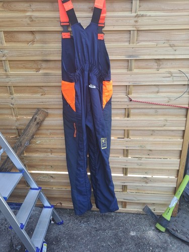 Chainsaw bib brace trousers - ,