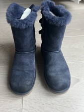 Women’s Navy Blue UGG Boots With Bow Size 5.5UK