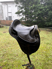 Barefoot Cheyenne treeless horse saddle (size 1 = apprx. 16.5")