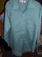 VINTAGE VAN HEUSEN Green