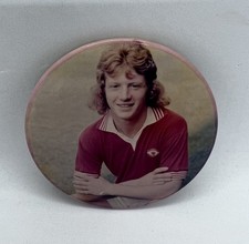 Manchester United Jimmy Nicholl 1970’s Football Badge Admiral Draw 1