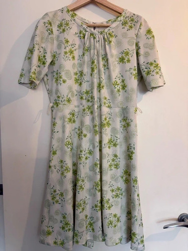 Green floral vintage 1950s