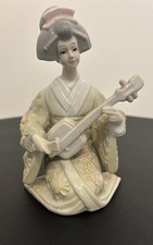 Japanese Geisha Figurine In