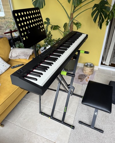 Roland electric stage - roland,