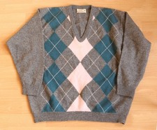 Hawick Knitwear Argyle V Neck