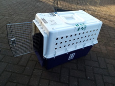 Pet Crate 'Skykennel' type Pet Crate Medium. Airline compliant