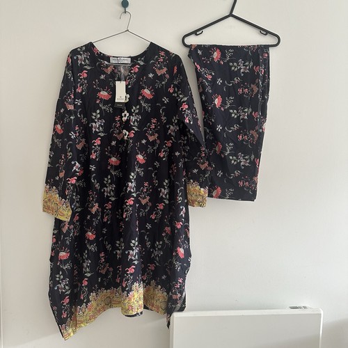 Women floral asian indian - floral,