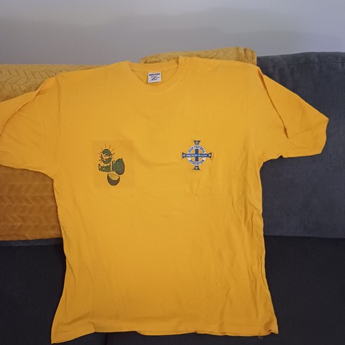 Men yellow black dog - yellow,