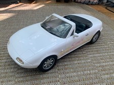 Hasbro Sindy Doll Mazda MX5