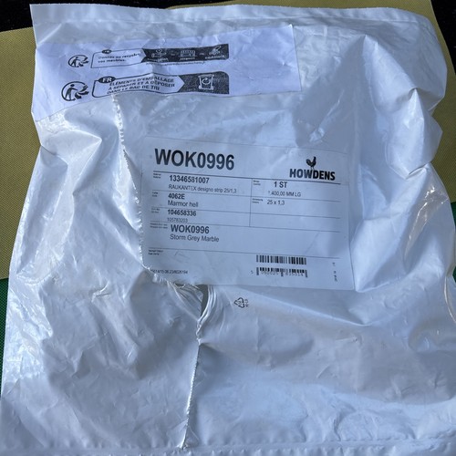 Howdens 25 storm grey - 1.4m,