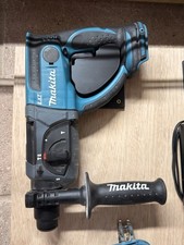Wall bracket for Makita SDS