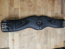 Professionals Choice VenTech Contoured Dressage Girth